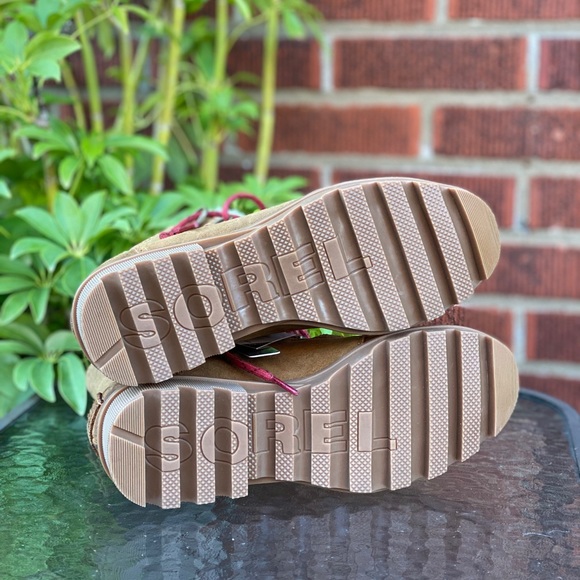 🆕Sorel Phoenix Shearling Waterproof Mid-Heel Boot - Picture 8 of 9